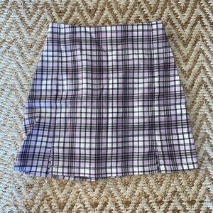 Brandy Melville plaid skirt!
